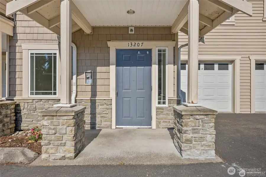 13207 97th Avenue E #301, Puyallup, WA 98373 - Image #2