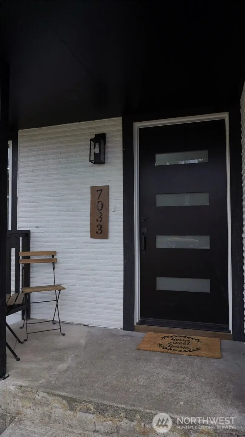 7033 S J Street, Tacoma, WA 98408 - Image #2