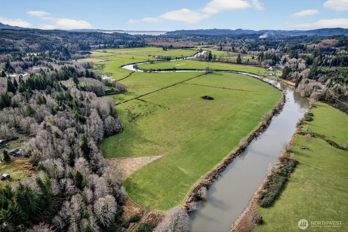 163 Barr Road, Rosburg, WA 98643 - Image #1