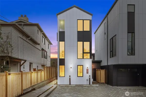 945 NW 61st Street, Seattle, WA 98107