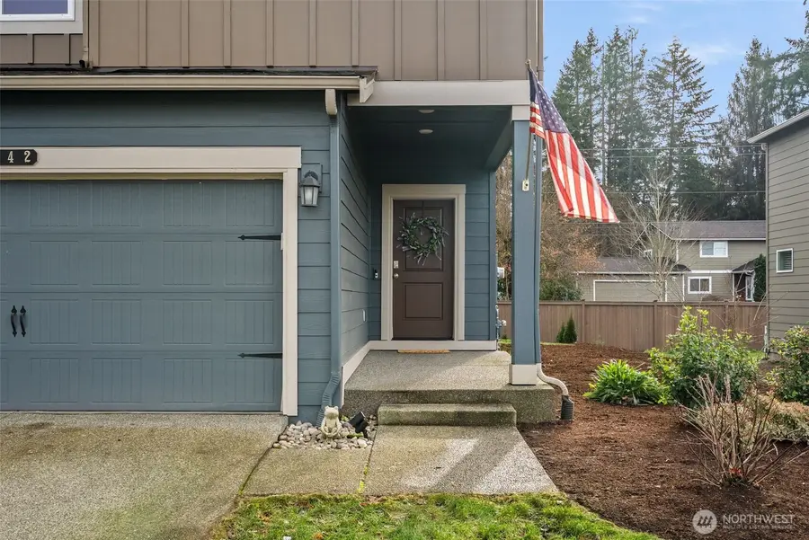 6442 Langley Avenue Ne, Bremerton, WA 98311 - Image #2
