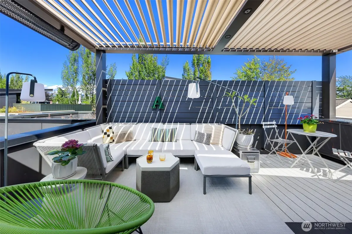 1117 34th Avenue #B, Seattle, WA 98122 - Image #1