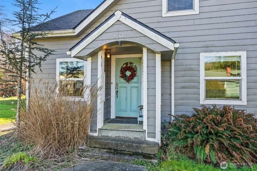 933 Crescent Street, Raymond, WA 98577 - Image #3