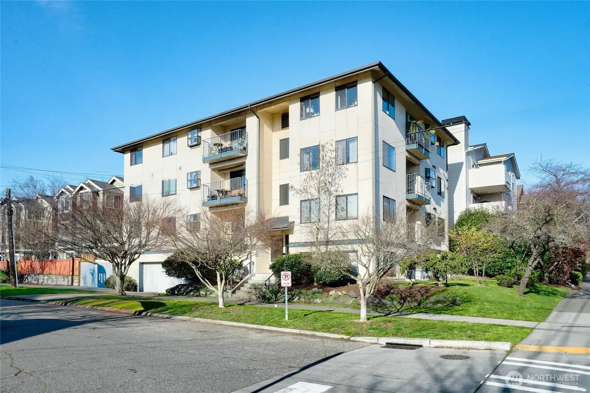 1400 NW 60th Street #202, Seattle, WA 98107 - Image #1