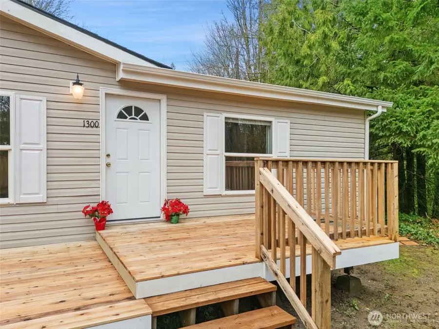 1300 Flower Avenue, Port Orchard, WA 98366 - Image #2