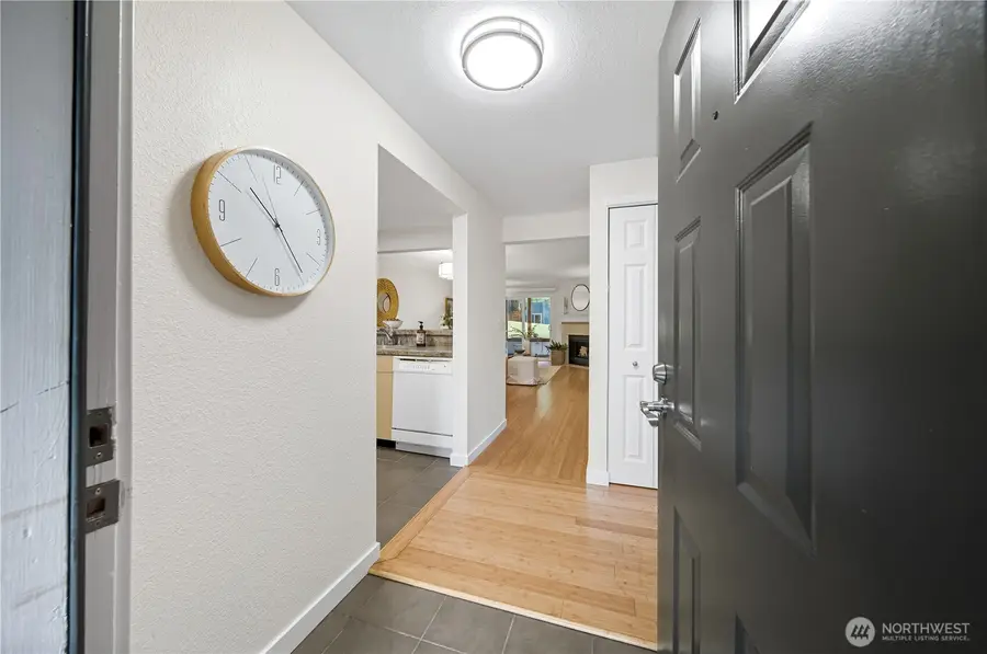 12601 SE 41st Place #C102, Bellevue, WA 98006 - Image #3