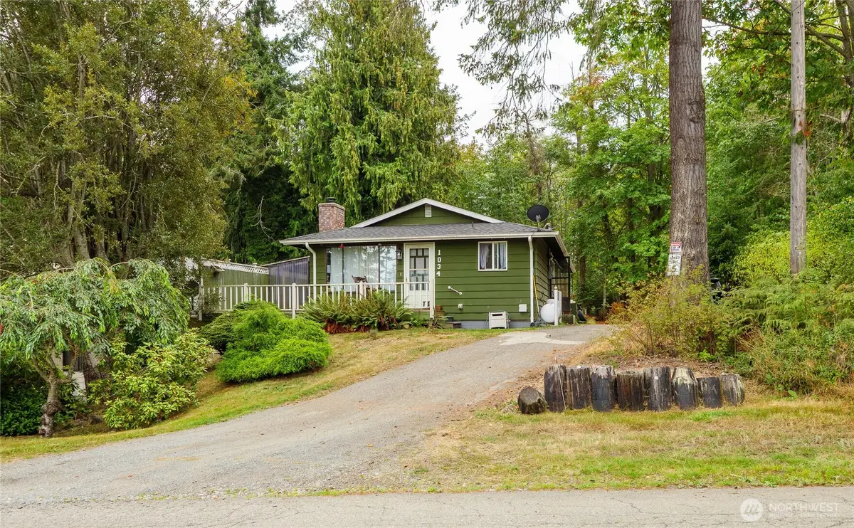 1034 W Spruce Street, Port Angeles, WA 98363 - Image #1