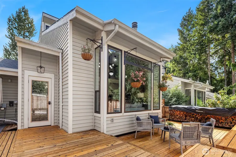 1400 Bellevue Way Se #4, Bellevue, WA 98004 - #2