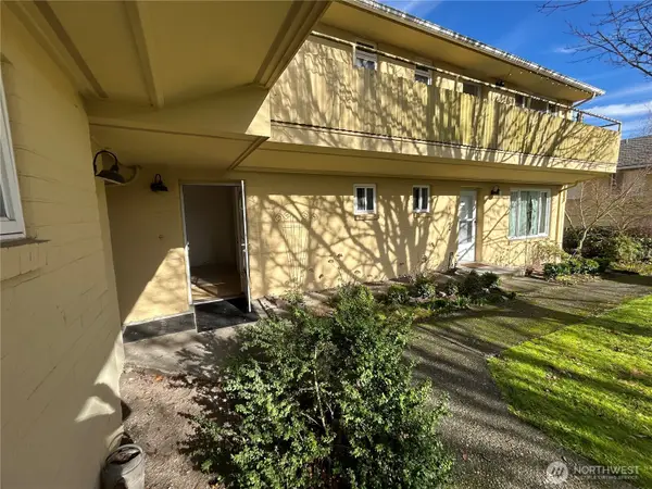 4717 Terrace Drive Ne #4717, Seattle, WA 98105