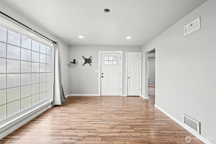 112 E Street Ne, Ephrata, WA 98823 - Image #3