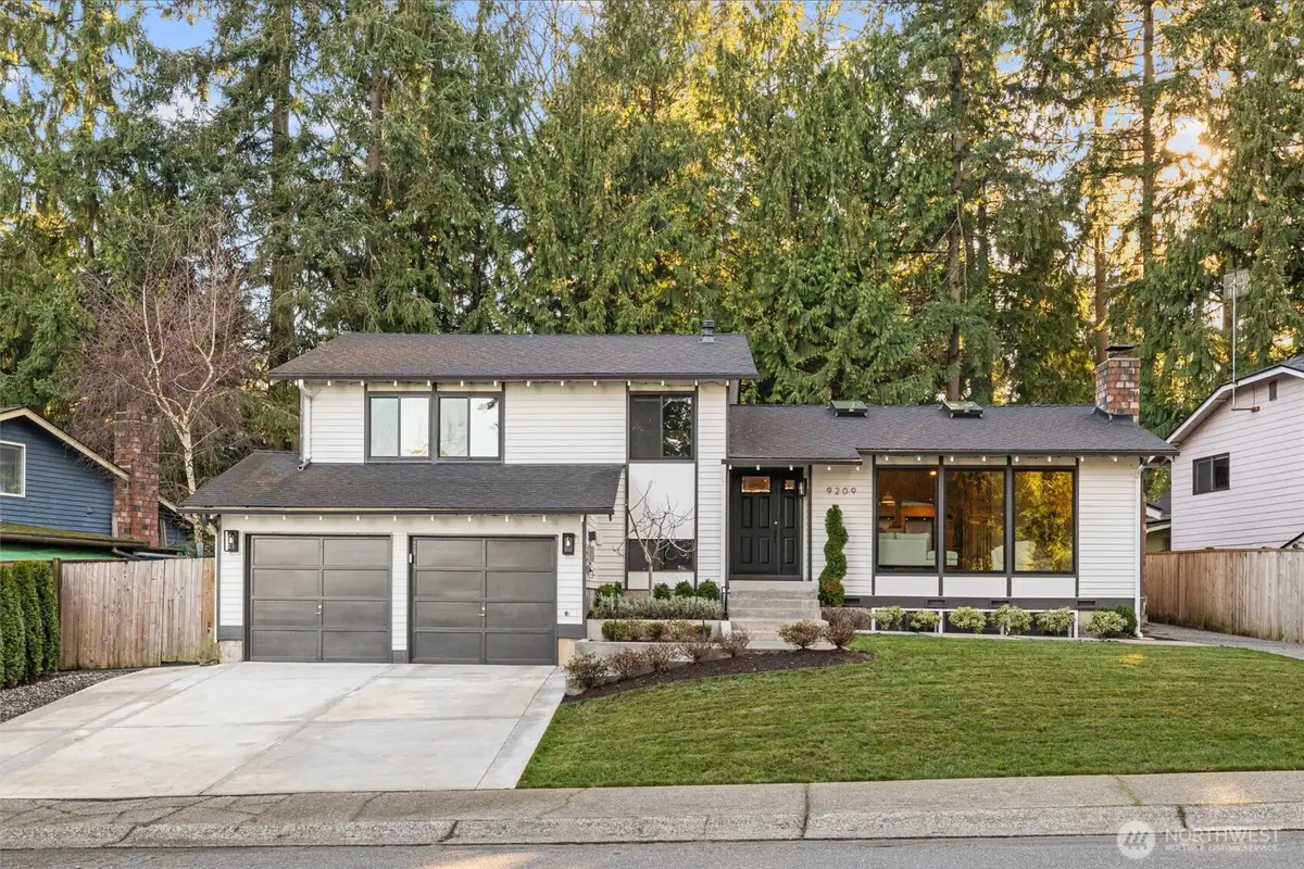 9209 NE 142nd Way, Kirkland, WA 98034 - #1