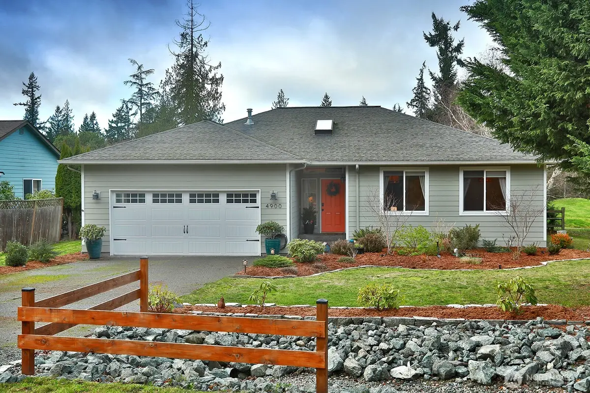 4900 Spinnaker Drive, Freeland, WA 98249 - Image #1
