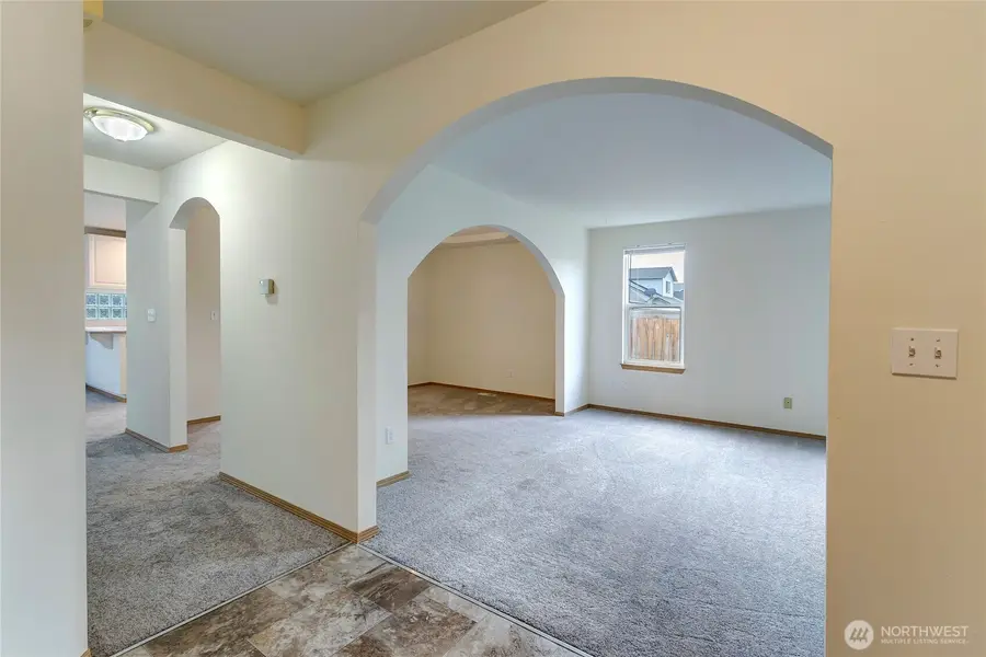 11015 37th Avenue Ct E, Tacoma, WA 98446 - Image #2