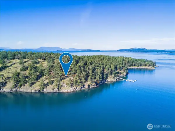 7 Roche Harbor Shores #7, San Juan Island, WA 98250