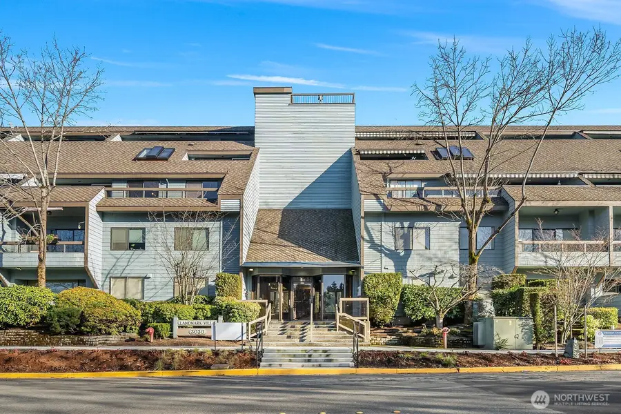 3030 80th Avenue Se #306, Mercer Island, WA 98040 - Image #2
