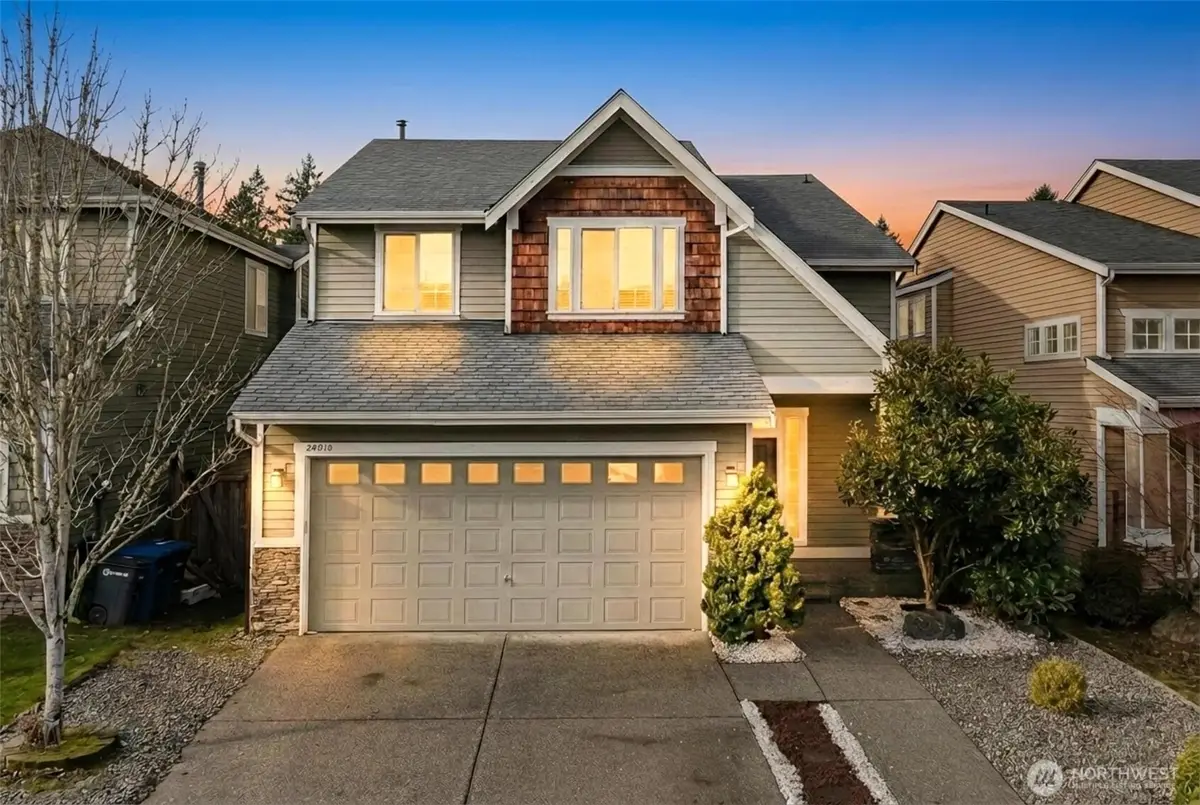 24015 221st Lane Se, Maple Valley, WA 98038 - #1