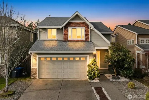 24015 221st Lane Se, Maple Valley, WA 98038