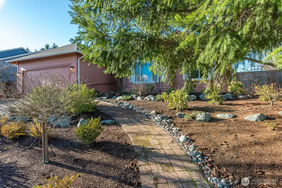 3508 F Avenue, Anacortes, WA 98221 - Image #2