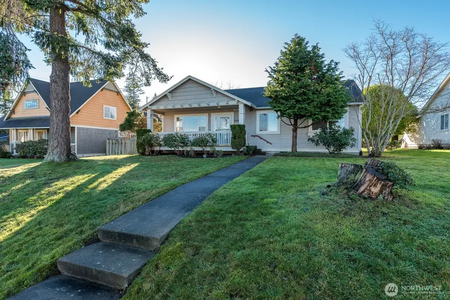 2209 25th Street, Anacortes, WA 98221 - Image #3