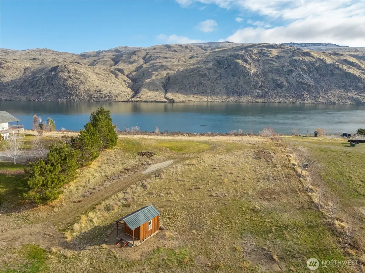 150 Starr Road #4, Pateros, WA 98846 - Image #1