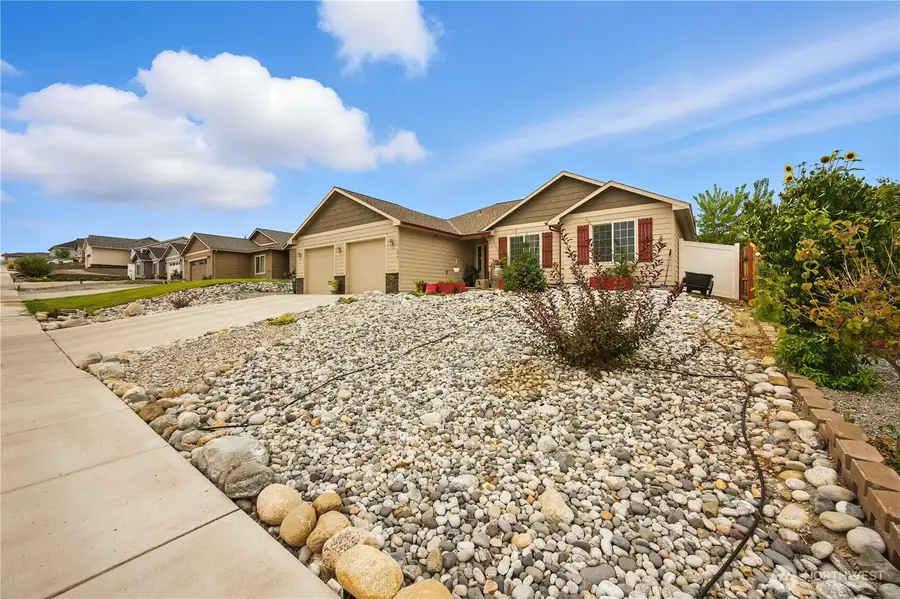 479 Spring View Place, Chelan, WA 98816 - Image #2