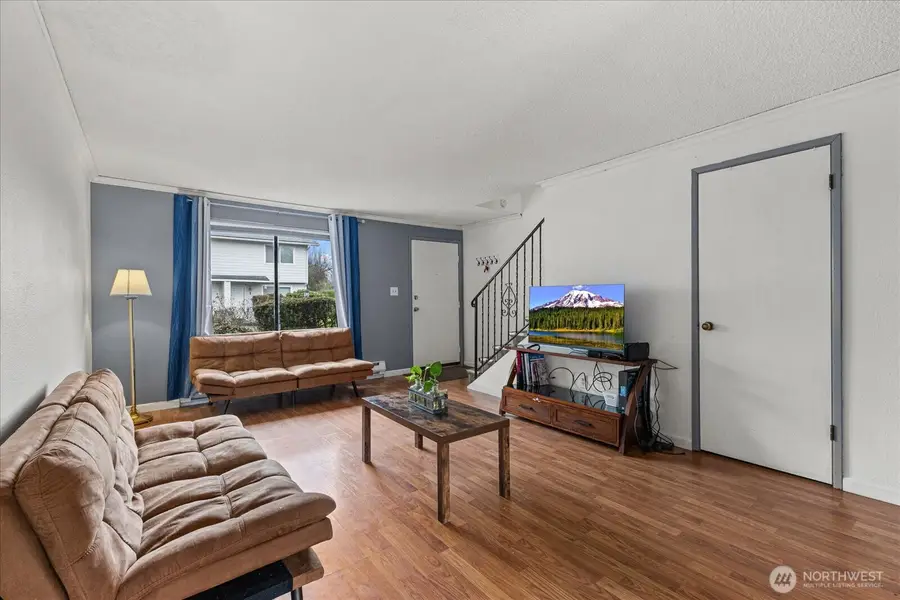 1016 9th Street Se #7, Puyallup, WA 98372 - Image #2