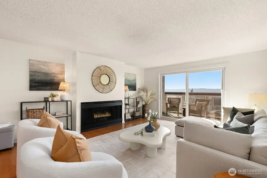 10203 47th Avenue Sw #C5, Seattle, WA 98146 - Image #3