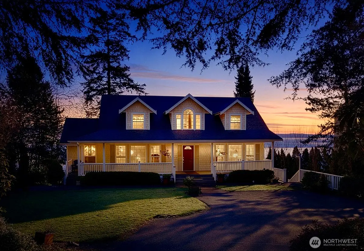 2820 SW Scenic Heights Street, Oak Harbor, WA 98277 - Image #1