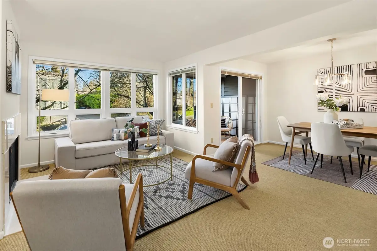 6300 Sand Point Way Way Ne #111, Seattle, WA 98115 - Image #1