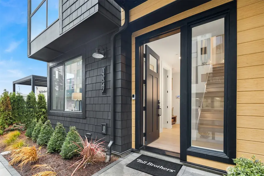 13300 NE 175th Place, Woodinville, WA 98072 - Image #2