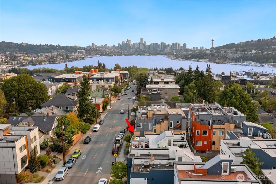 3531 Wallingford Avenue N, Seattle, WA 98103 - Image #2