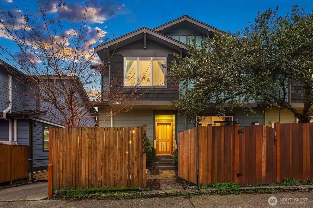 2006 Yale Avenue E #A, Seattle, WA 98102 - Image #1