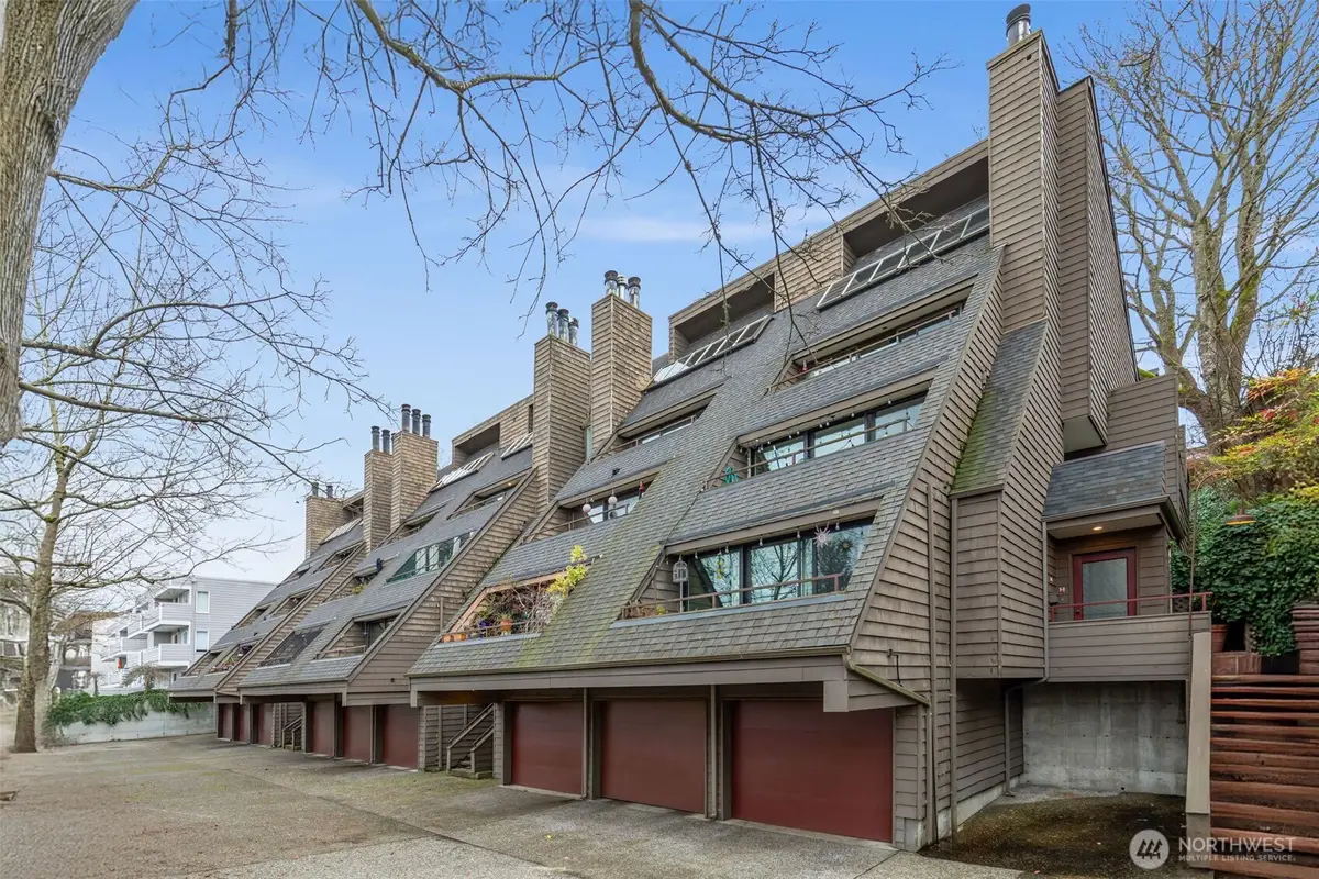 3030 14th Avenue W #304, Seattle, WA 98119 - Image #1