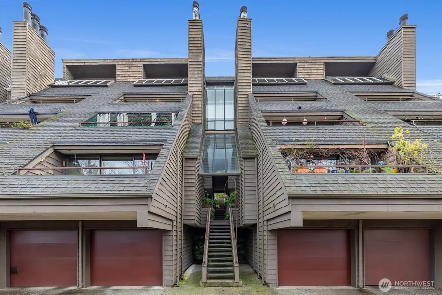 3030 14th Avenue W #304, Seattle, WA 98119 - Image #2