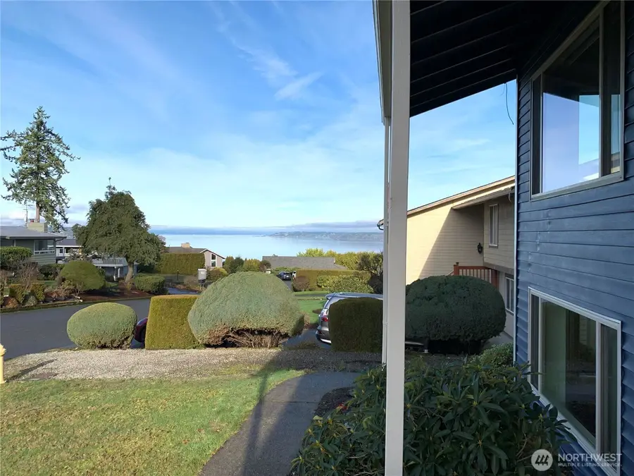 29818 4th Avenue Sw, Federal Way, WA 98023 - Image #2