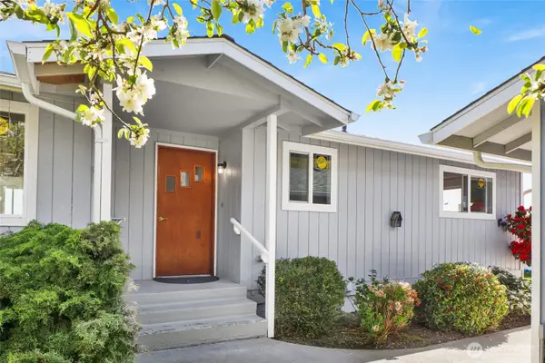 11586 Scott Road, Bow, WA 98232