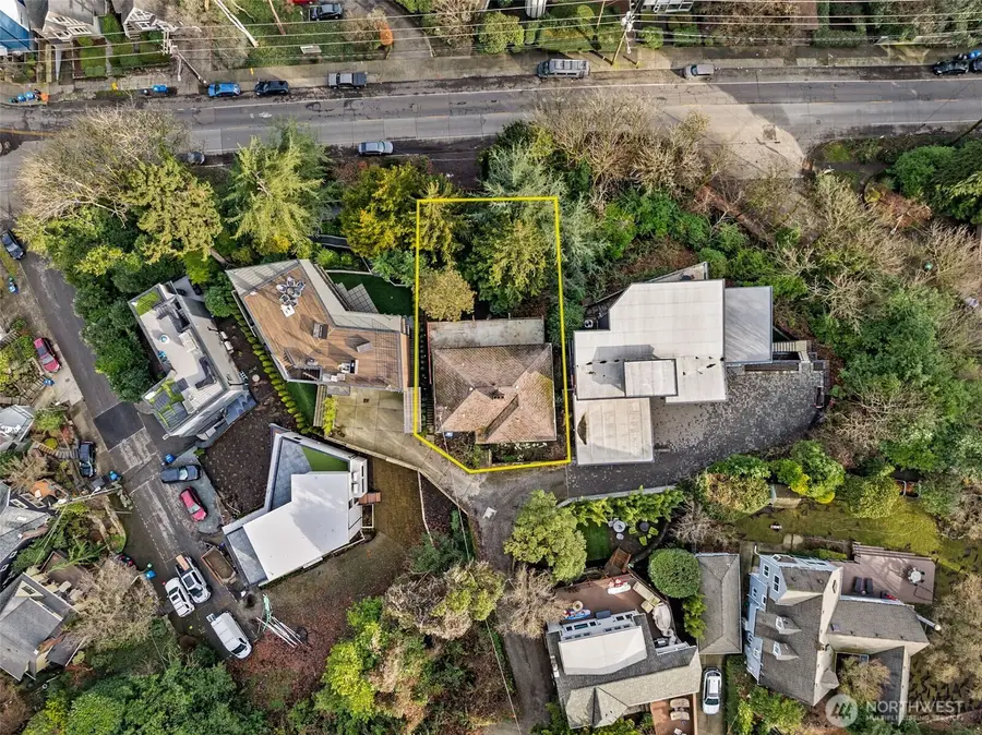 2409 Boyer Avenue E, Seattle, WA 98112 - Image #2