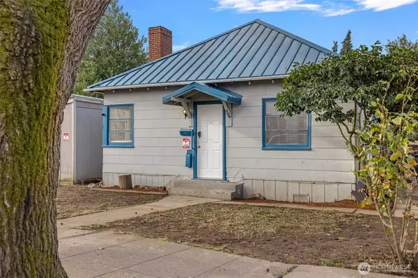 409 Wells Avenue N, Renton, WA 98057