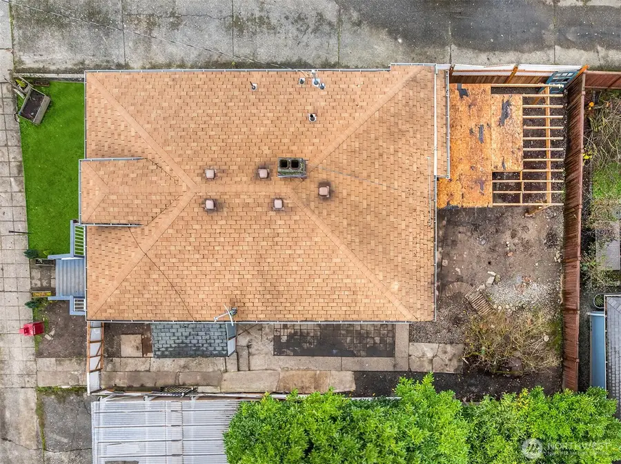 2614 E Pike Street, Seattle, WA 98122 - Image #3