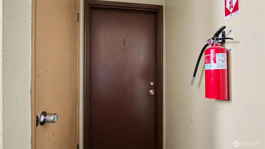 21636 29th Avenue S, Des Moines, WA 98198 - Image #2