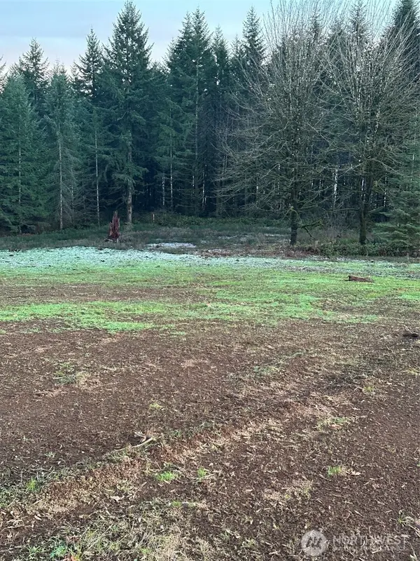 245 Suncrest Drive #4, Castle Rock, WA 98611