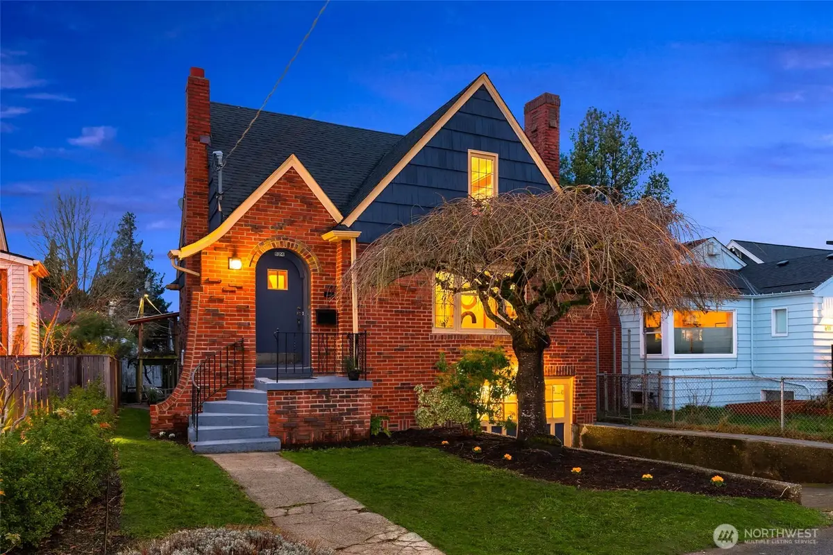 624 NW 79th Street, Seattle, WA 98117 - Image #1