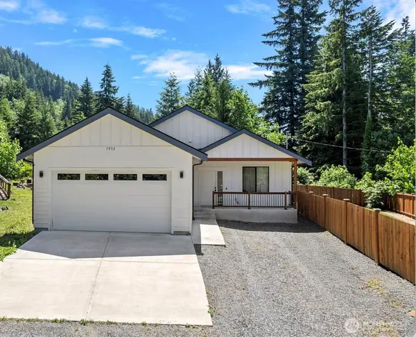 7952 Apache Drive, Maple Falls, WA 98266