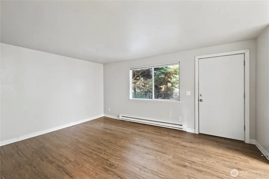 4809 S 252nd Place, Kent, WA 98032 - Image #2