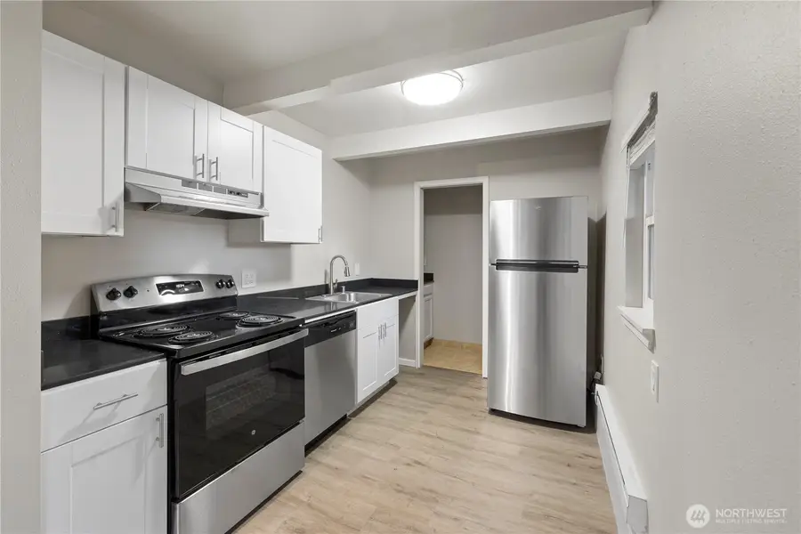 4811 S 252nd Place, Kent, WA 98032 - Image #2