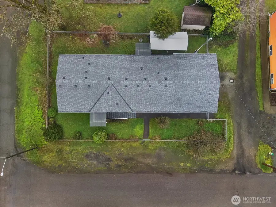 321 E F Street, Shelton, WA 98584 - Image #2