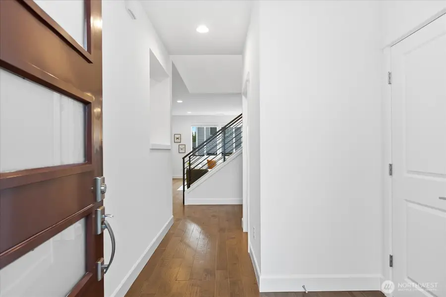 2214 115th Drive Se, Lake Stevens, WA 98258 - Image #2