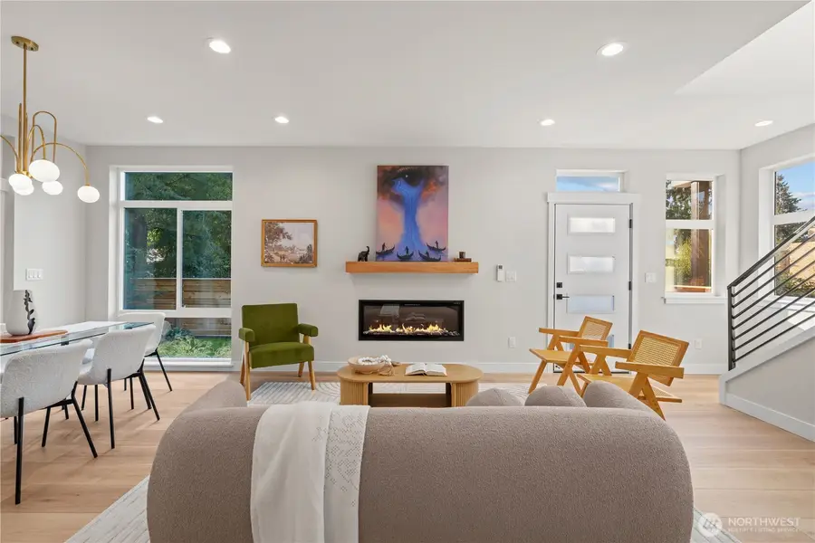 9230 22nd Avenue Sw, Seattle, WA 98106 - Image #3