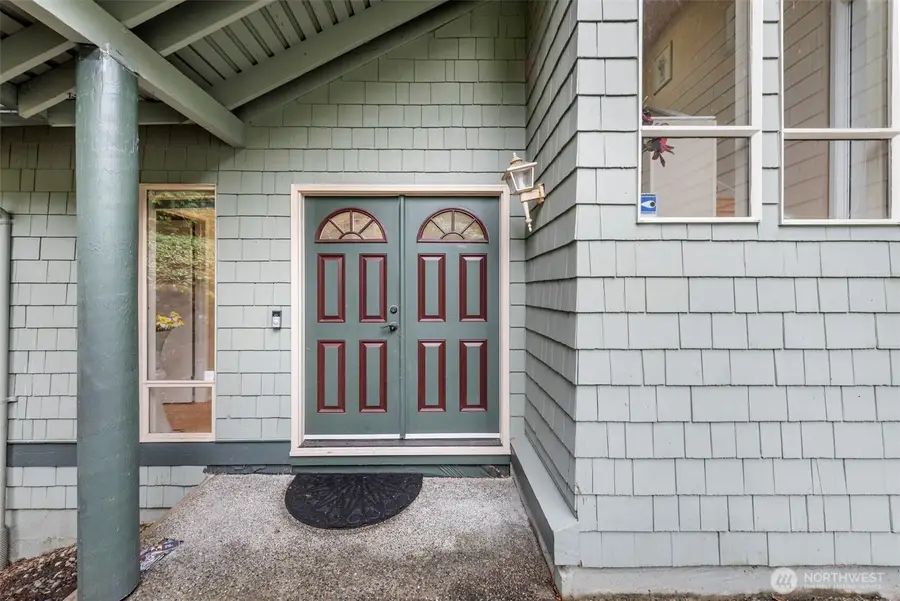 4727 153rd Avenue Se, Bellevue, WA 98006 - Image #2