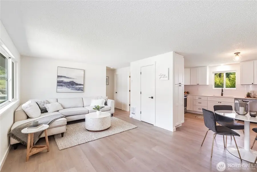 1303 Comet St, Milton, WA 98354 - Image #3